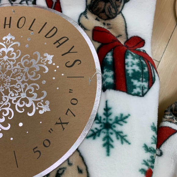 Holiday Dog Pug Beagle French Bulldog dachshund Plush Christmas Throw Blanket - Picture 11 of 13